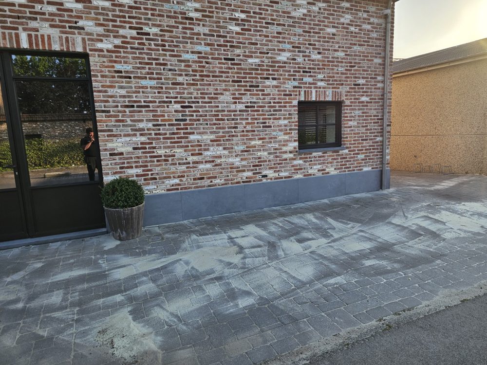 Zandstraal-realisatie door C-Blast